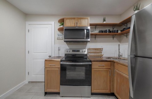 St. Petersburg - Clearwater Apartment | Stylish St Pete Apartment at The Urban Standard