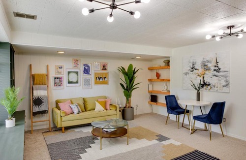 Central Tacoma House | Inviting Tacoma Home with Fire Pit - Rated 9/10 by Guests!