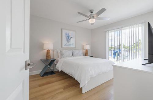 Apollo Beach Apartment | Idyllic Waterfront Condo in Apollo Beach - 4-Star Stay