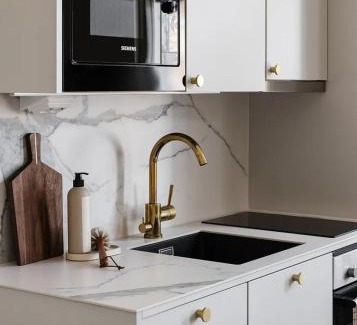 Turku Apartment | Upea Puutalohuoneisto, Omalla Parkkipaikalla
