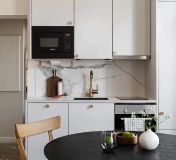 Turku Apartment | Upea Puutalohuoneisto, Omalla Parkkipaikalla