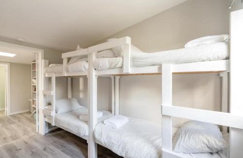 Rosarito Apartment | Beachfront Rosarito Seaside Guest House with Family Amenities