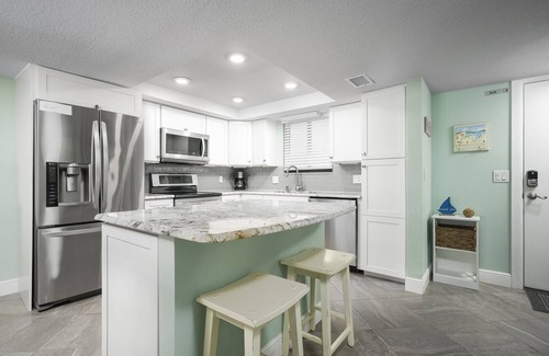 Flagler Beach Condo | Ocean View Retreat: Sea Dancer 210 with Pool Access