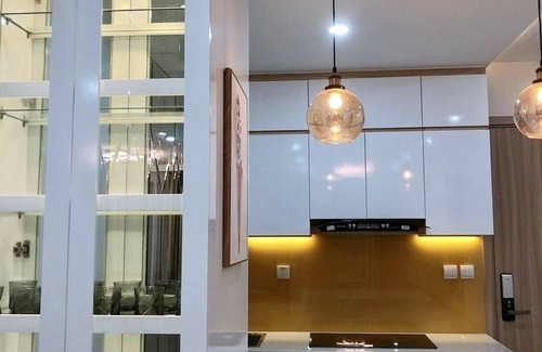 District 10 Apartment | Guest Rated 10/10: Uphoenix Home with City View & Pool