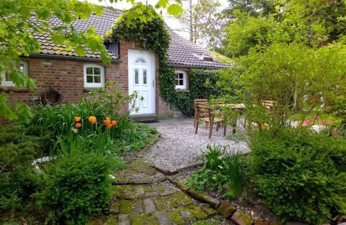 Upleward House | Comfortable Upleward Cottage: Pet & Child Friendly Retreat