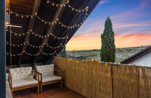 Neustadt-Gimmeldingen Apartment | Elegant UPPER ROOM: Scenic Views & Family-Friendly Amenities