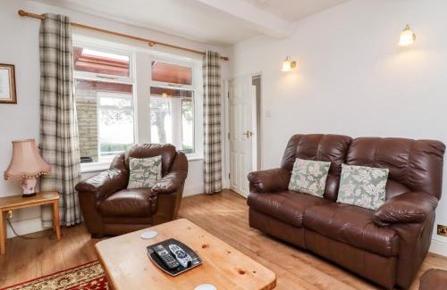 Ogden House | Discover Upper Highlees Farm: Pet-Friendly Retreat