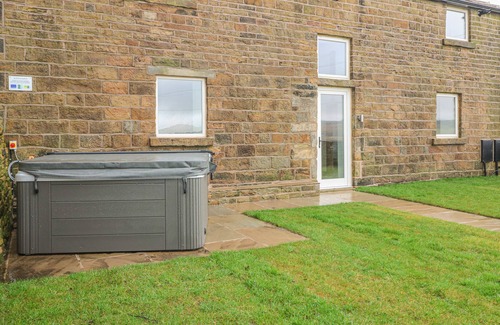 Oldham Cottage | Upper House Barn