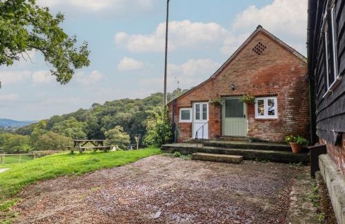 Kingswood House | Upper Pandy Farm