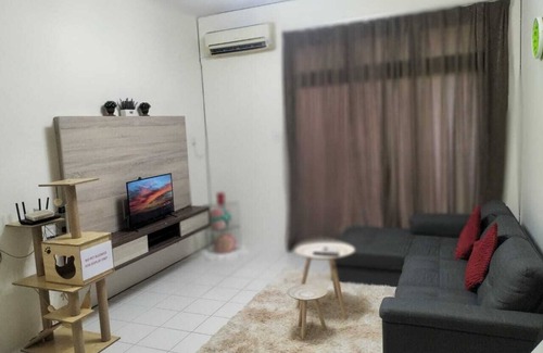 Kuching Condo | Serene Upper Sanctuary Condo: A Quiet Retreat for Families