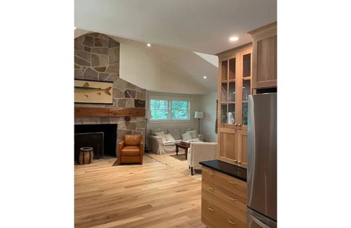 Tupper Lake House | Exclusive Upper Saranac Waterfront Cottage & Boathouse Retreat