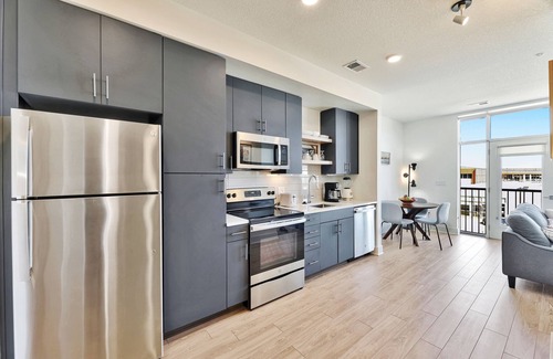 Wichita Apartment | Premier 1BR Apartment with Pool, Gym & Ocean Views