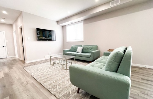 Thunder Bay Apartment | Stylish Downtown Apartment with Pet-Friendly Amenities