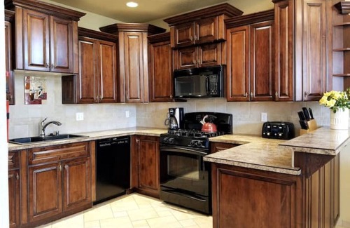 Castro Valley Villa | Elegant 4 Bedroom Villa with Oceanfront Views and Pool