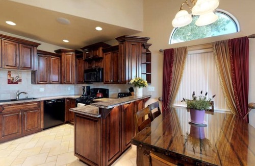 Castro Valley Villa | Elegant 4 Bedroom Villa with Oceanfront Views and Pool