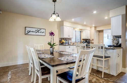 Black Mountain House | Stylish 4 BR Home with Pool, Spa & RV Parking - Guest Rated 9.8