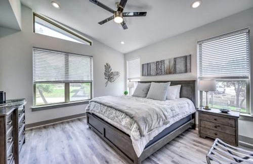 Point Venture House | Relaxing 5BR Lakefront Retreat with Hot Tub & Pool Access