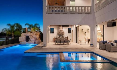 Reunion House | Elegant 8-Bedroom Mansion with Pool & Slide at Reunion