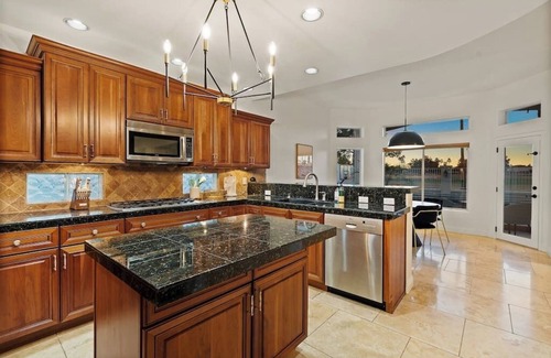 Arrowhead Ranch House | Elegant Arrowhead Retreat with Pool & Golf Course Access