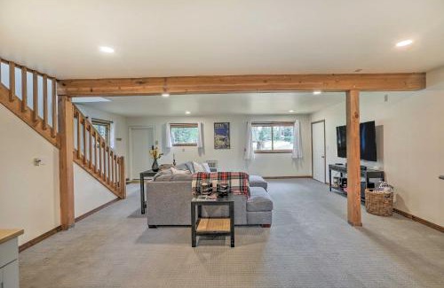 Bend House | Stylish Bend Barn Retreat with Deck Near Scenic Trails