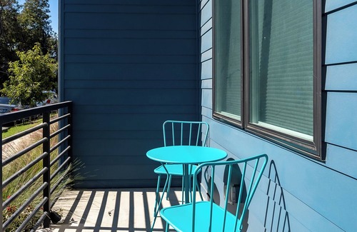 Holly Condo | Upscale Condo in East Austin