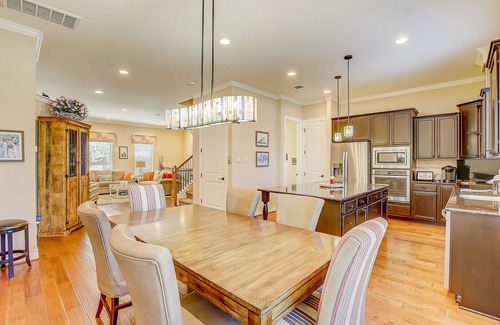 Georgetown House | Elegant Townhome with Rooftop Terrace & Pool Near Park