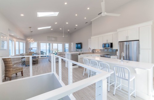 Port St. Joe House | Elevated Gulf Front Retreat with Ocean Views & Pet Friendly