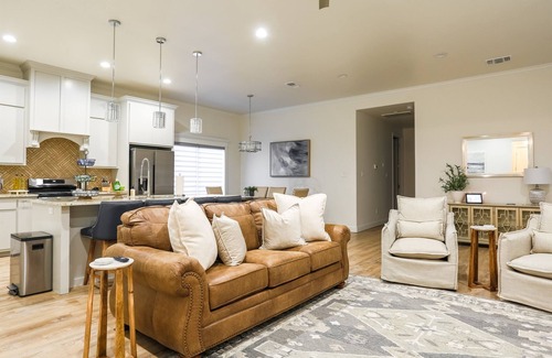 Lubbock House | Discover Upscale Living in Uptown West with Family-Friendly Amenities