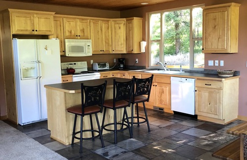 Finley Point House | Elegant Home with Ocean View Overlooking Flathead Lake