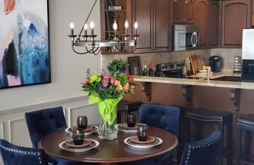 Augusta House | Elegant Masters Rental in Gated Community with Pool & Spa