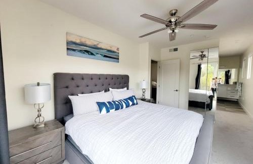 Bankers Hill House | Modern Park View Balboa Townhouse with Family-Friendly Perks