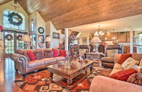 Franklin House | Scenic Mountain Retreat with Unforgettable Views, 10 Mi to Dwtn