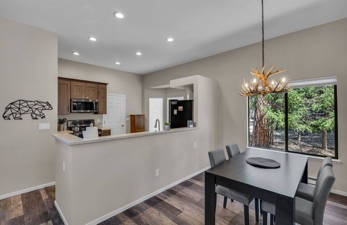 Plumas Eureka Estates House | Experience Upscale Comfort at 26 Alder Court Retreat