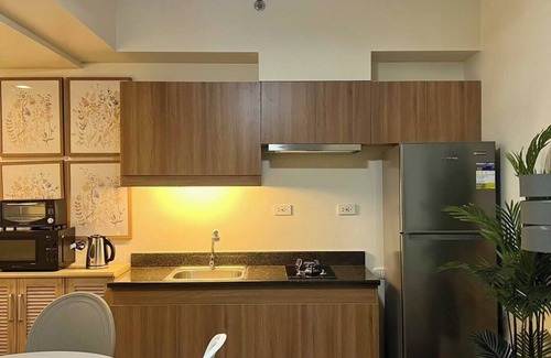 Project 4 Condo | Upscale One-bedrm in Cubao area!