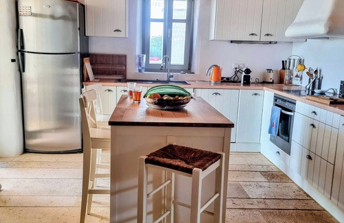 Paros Villa | Elegant Seaside Villa with Ocean Views near Naoussa