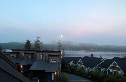 Sooke House | Upscale Sooke Vacation Rental