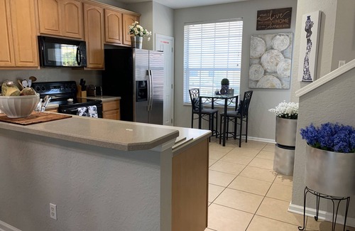 Florida Central Atlantic Coast House | Prime Location Townhome Near Parks and Convention Center