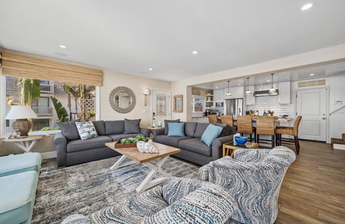 Townsite House | Beachfront Retreat with Ocean Views and Pool Access