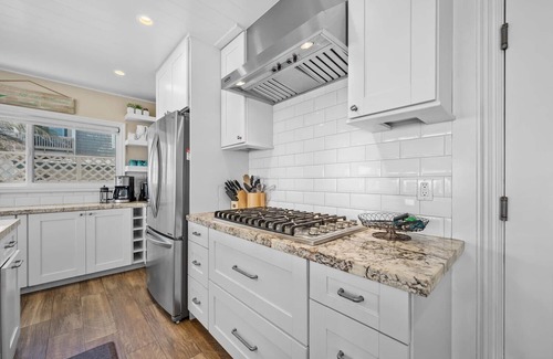 Townsite House | Beachfront Retreat with Ocean Views and Pool Access