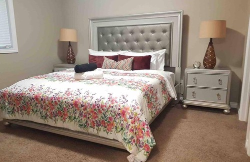 Grande Prairie Apartment | Prime Suite Near Dining, Shopping & Airport - Family Friendly