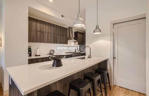 Five Points House | Elegant Townhome with Rooftop Views and 4-Star Comfort
