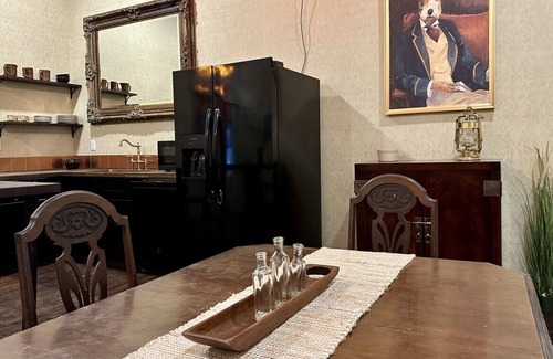 Okemah House | Upscale Western Inn With Historical Distinction and Modern Comfort