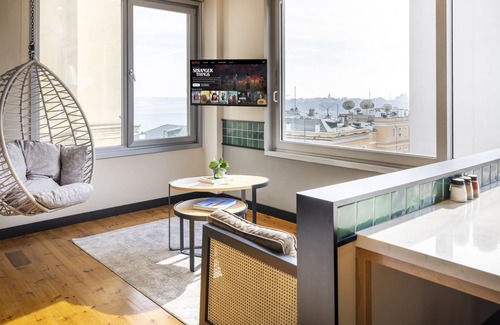 Taksim Apartment | Exceptional Upside Apartments: Family-Friendly & Breakfast Included
