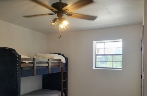 Yantis Apartment | Upstairs Apartment On Lake Fork 2bd 2ba