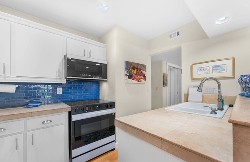 Saint Augustine Shores Condo | Scenic Condo on Intracoastal Waterway with Pool & Breakfast