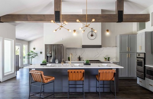 Lewis Mountain Ranch House | Upstay—Stunning Farmhouse, 10 acres w Private Pool