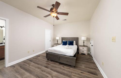 Govalle House | Unforgettable Family Retreat at Govalle Get-A-Way