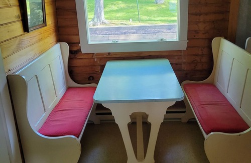 Lincolnville Cottage | Experience True Maine Style at Uptacamp, Family Friendly