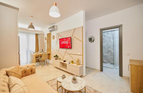 Iasi Apartment | UpTown Apartments - Family-Friendly Stays with 9.8 Rating