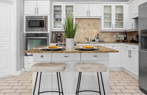 Uptown Apartment | Uptown Dallas: Unbeatable Location|AC|Parking|WiFi